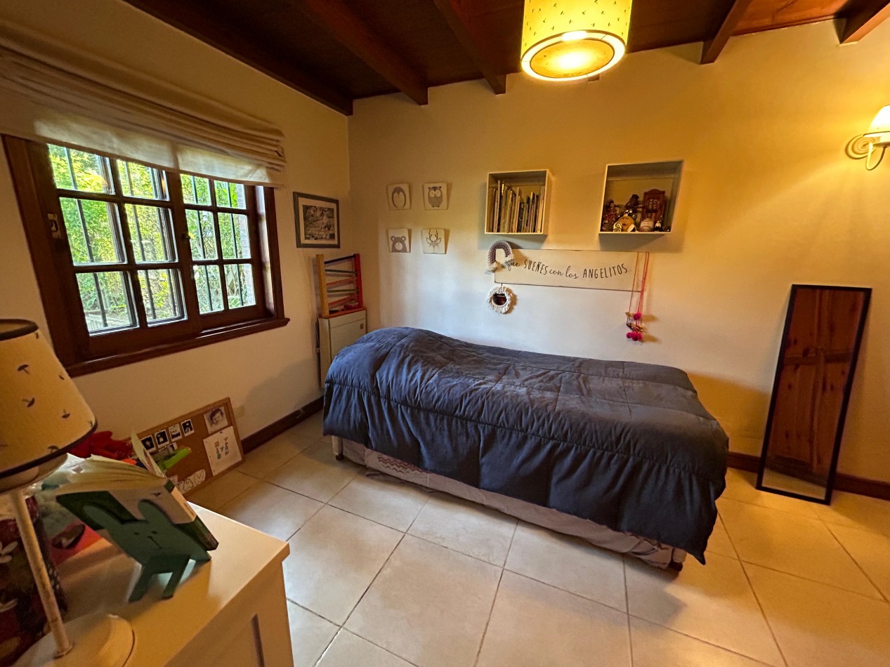 Casa Barrio El Cortijo Velazquez Esq Sarratea