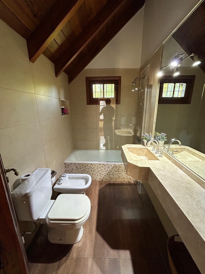 Casa Barrio El Cortijo Velazquez Esq Sarratea