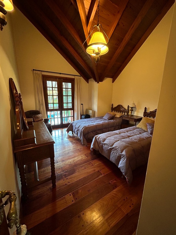 Casa Barrio El Cortijo Velazquez Esq Sarratea