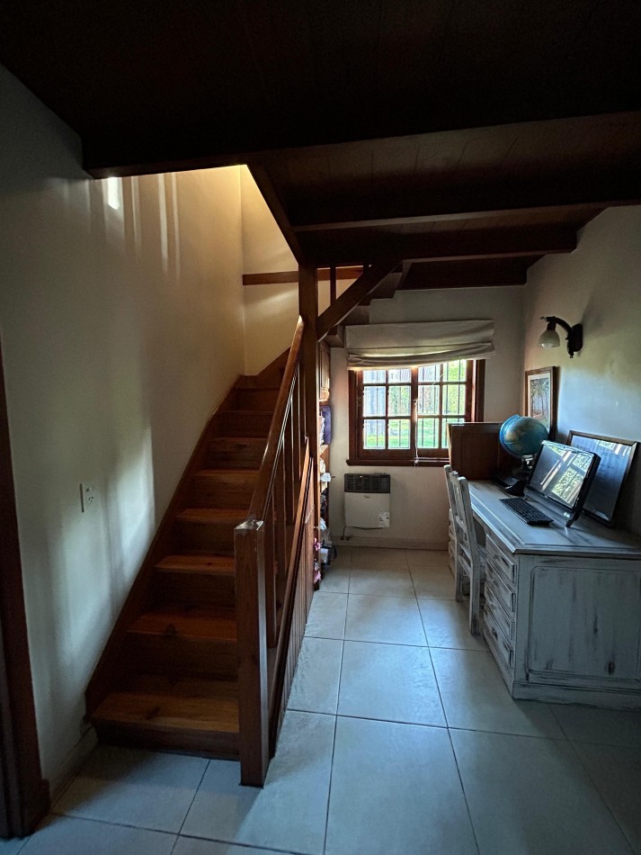 Casa Barrio El Cortijo Velazquez Esq Sarratea