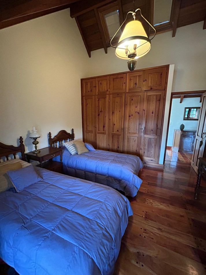 Casa Barrio El Cortijo Velazquez Esq Sarratea
