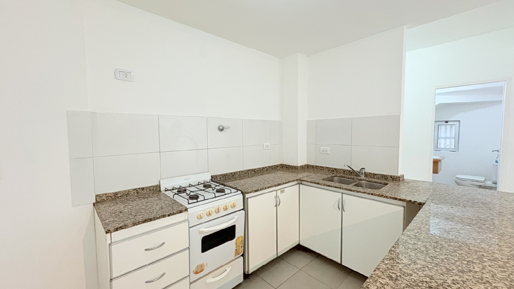 Duplex 4 ambientes en San Miguel - Belgrano 1975