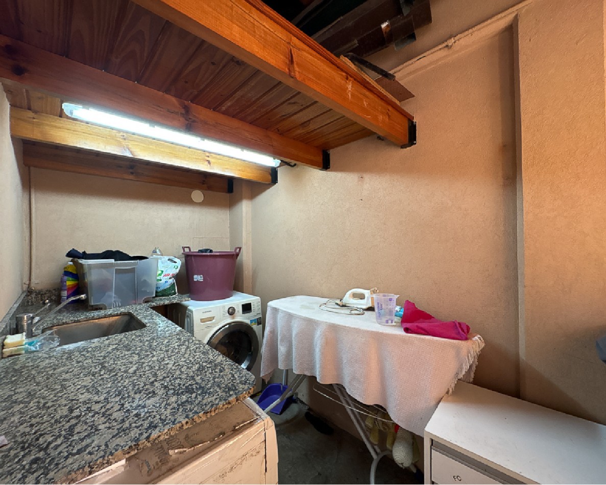 Hermosa Casa con 2 Quinchos y Casa de Huespedes en El Cortijo