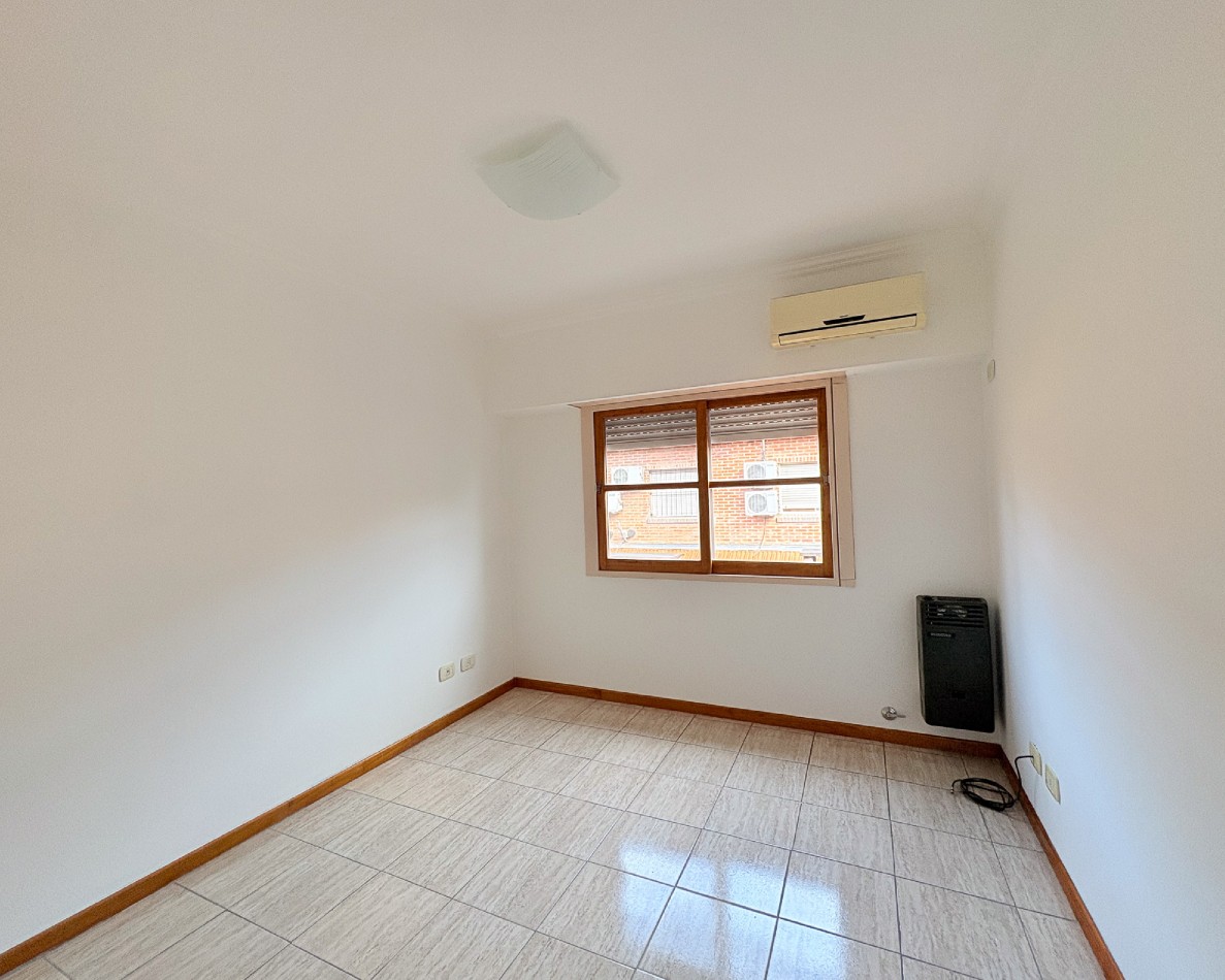 Hermoso Triplex con Cochera en complejo San Miguel Village