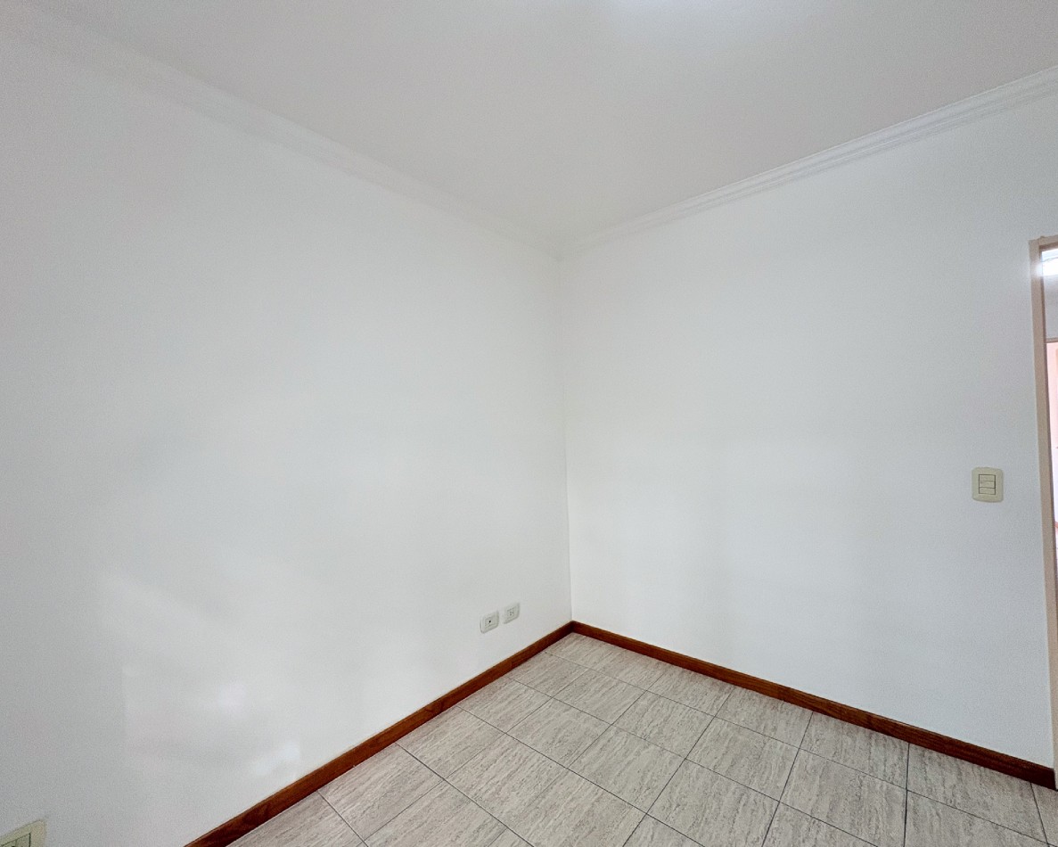 Hermoso Triplex con Cochera en complejo San Miguel Village