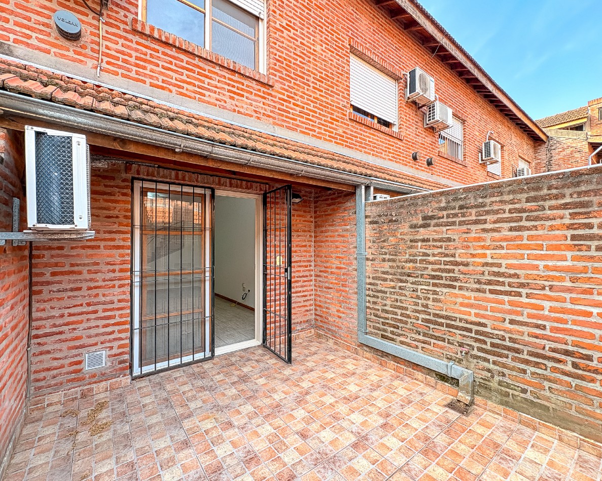 Hermoso Triplex con Cochera en complejo San Miguel Village