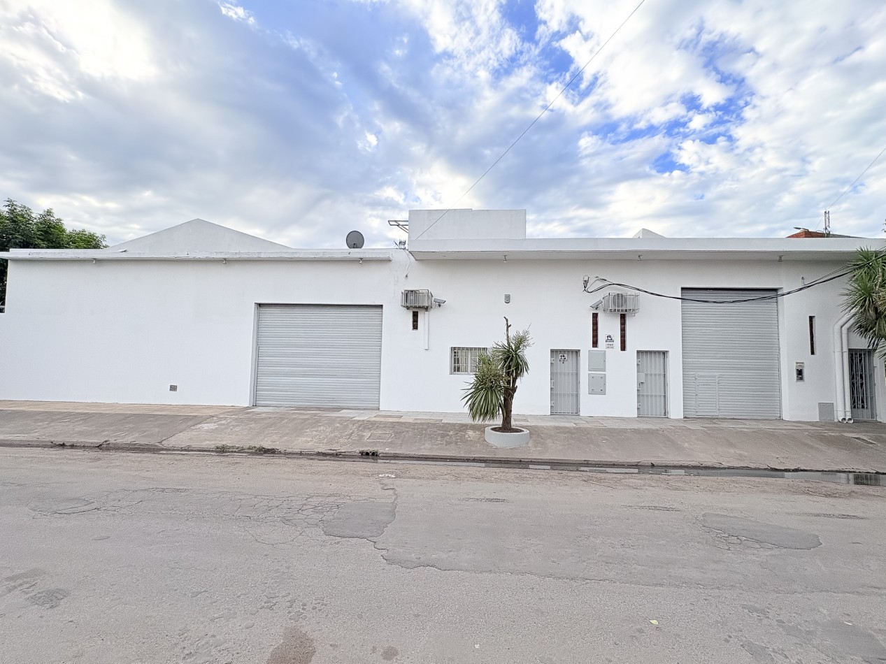 2 Galpones en Excelente Estado con Muy Buena Ubicacion en San Miguel