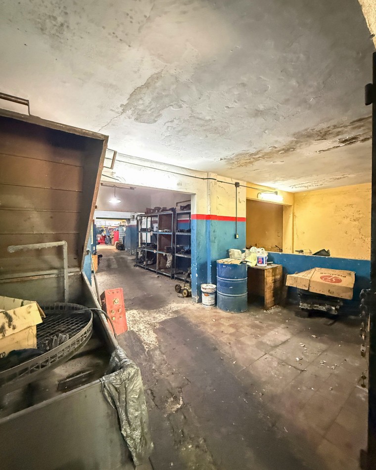 Galpon en San Miguel - Sobre Av Principal - Salida a Dos Calles