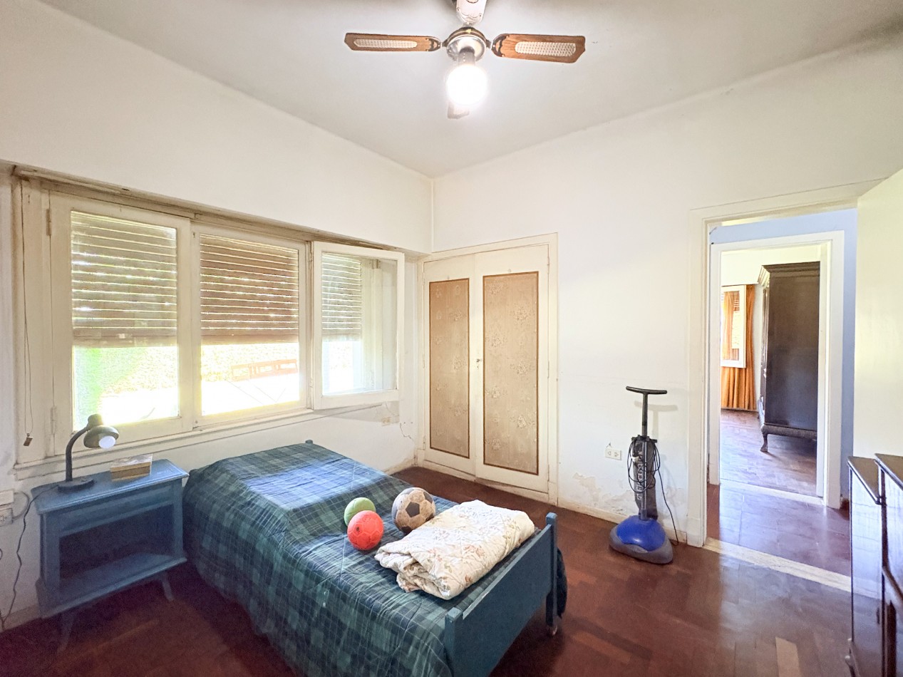 Casa 6 Ambientes con Parque, Pileta y Quincho Sobre Lote de 1.517 m² - Muñiz