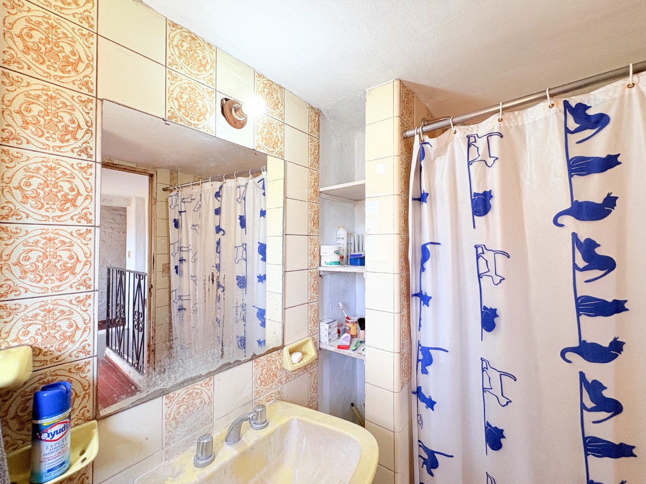 Casa 6 Ambientes con Parque, Pileta y Quincho Sobre Lote de 1.517 m² - Muñiz