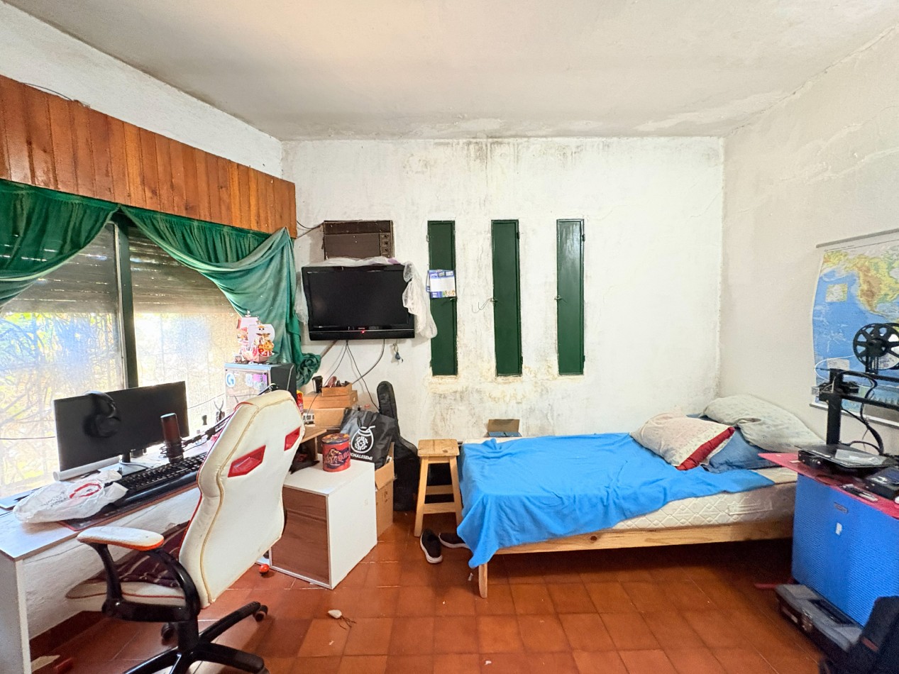 Casa 2 Ambientes con Patio y Cochera