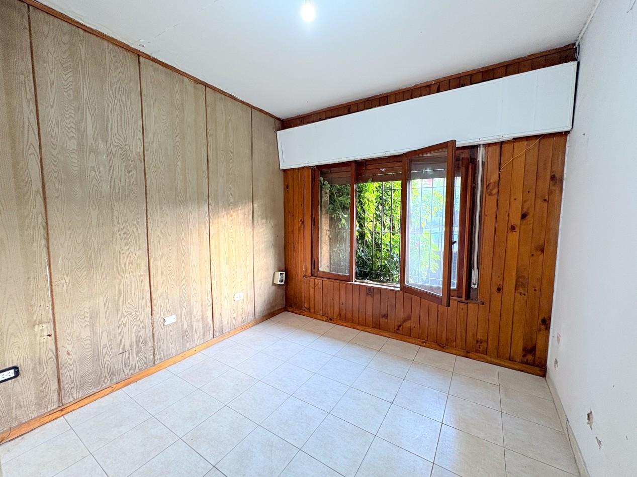 Casa con quincho y pileta en Venta en San Miguel