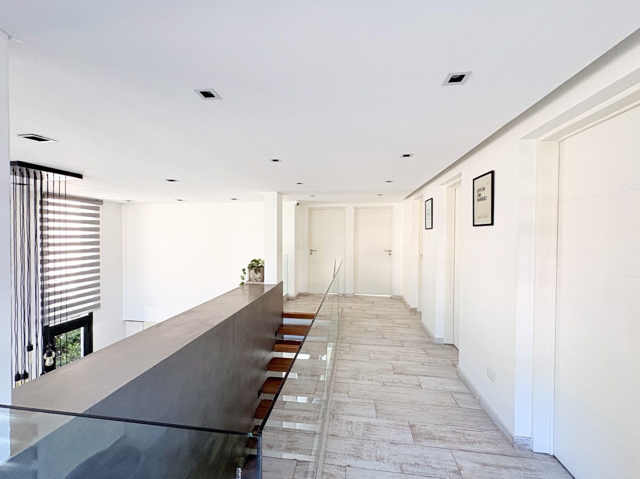 Hermosa Casa en Barrio Cerrado Bella Vista Chico