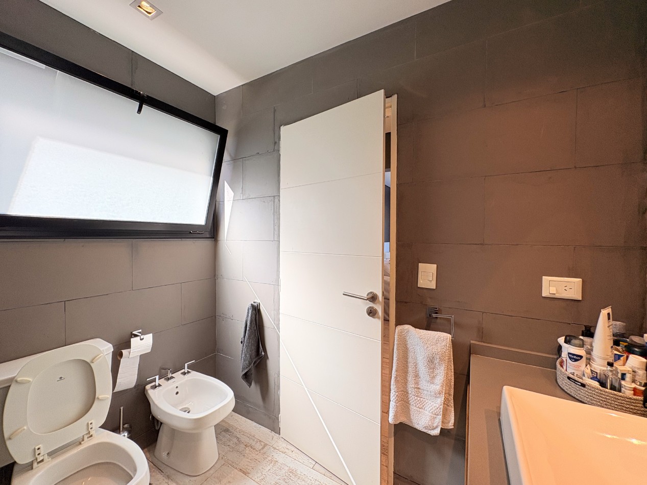 Hermosa Casa en Barrio Cerrado Bella Vista Chico