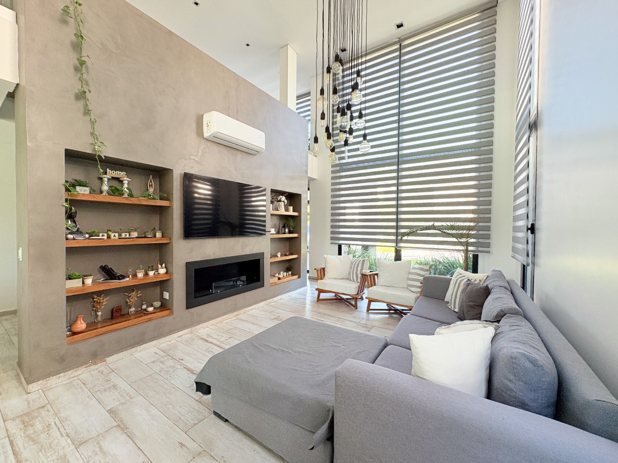 Hermosa Casa en Barrio Cerrado Bella Vista Chico