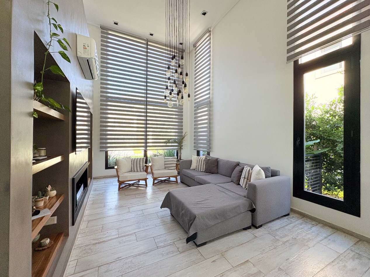 Hermosa Casa en Barrio Cerrado Bella Vista Chico