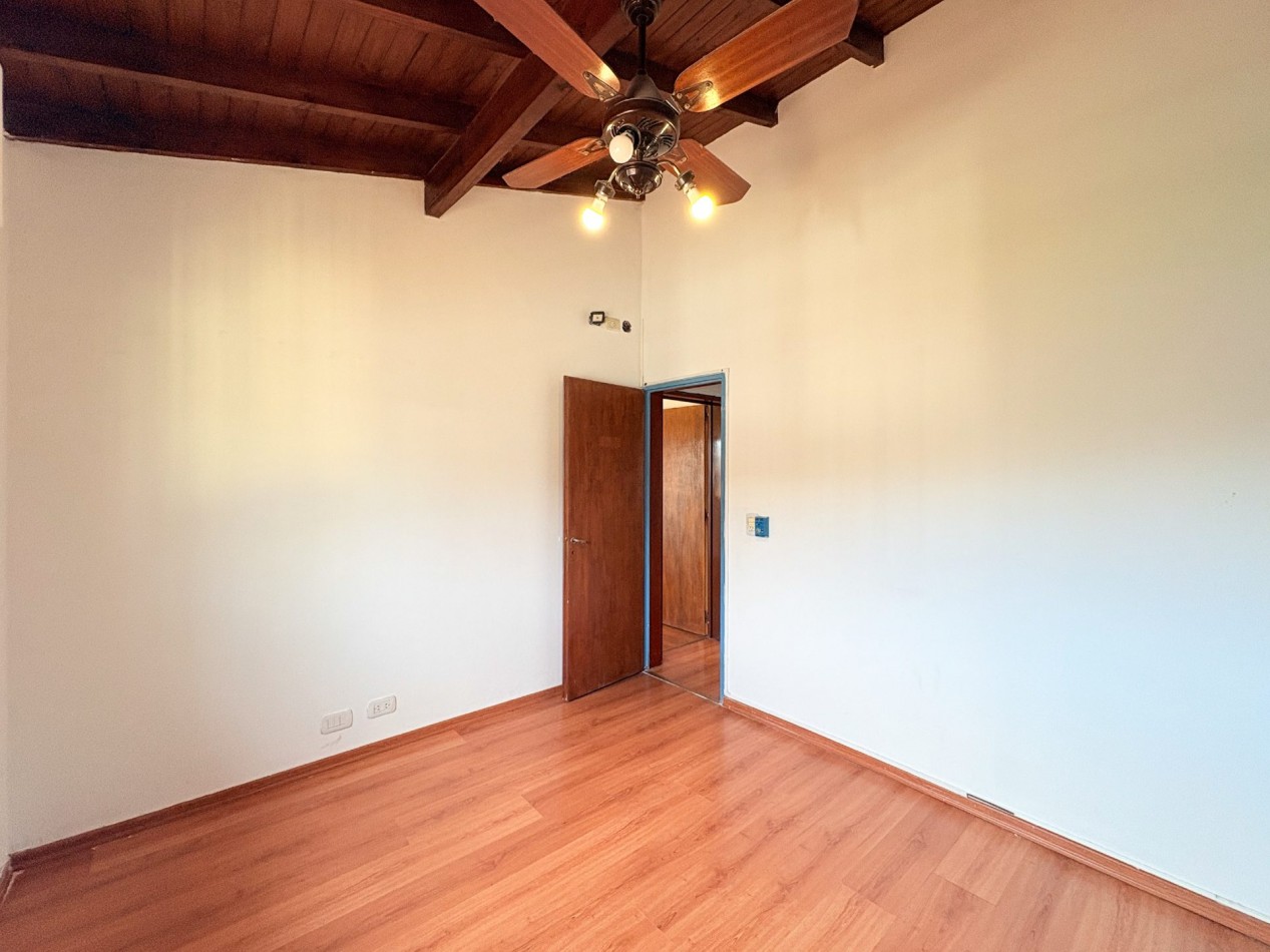 Casa 6 Ambientes en Venta en Bella Vista