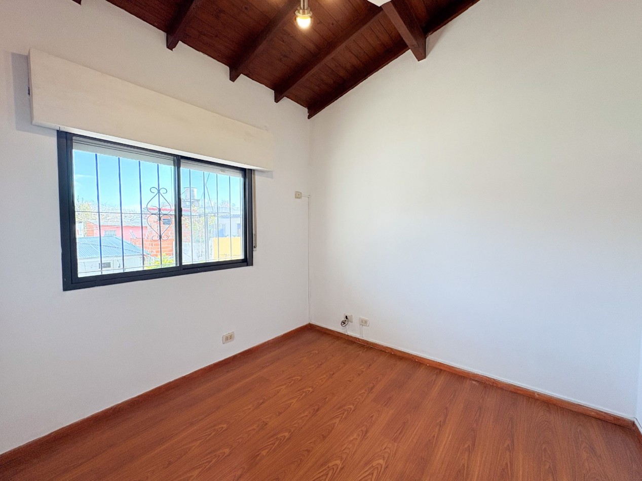 Casa 6 Ambientes en Venta en Bella Vista