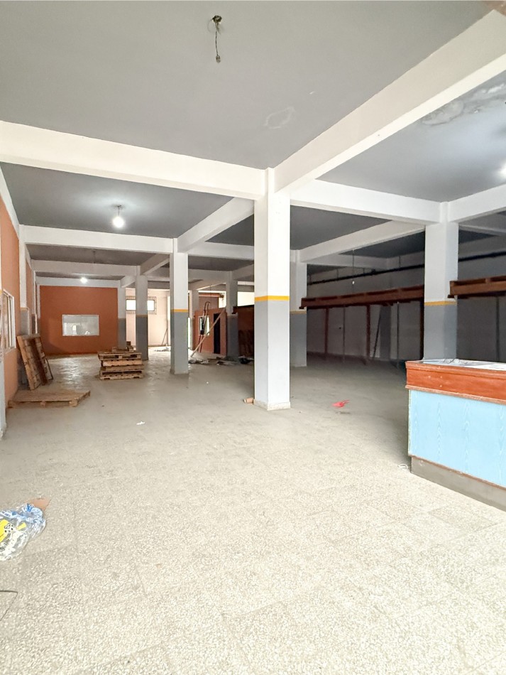 Galpon con Local Comercial - Libertad 1640, San Migue